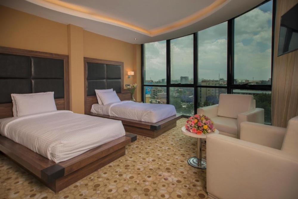 Diamond Hotel Image 7